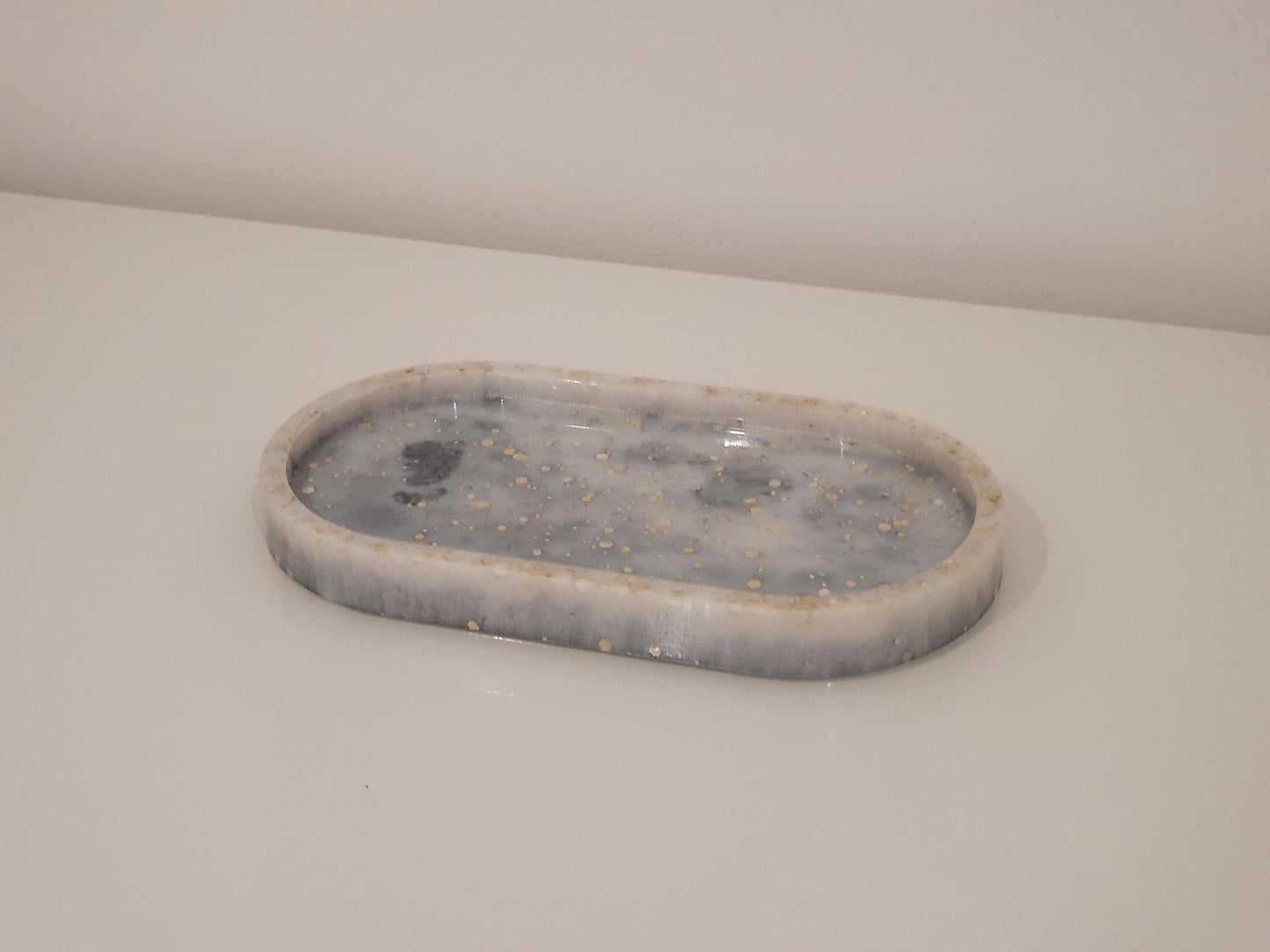 White/Grey Glittery Resin Oval Tray