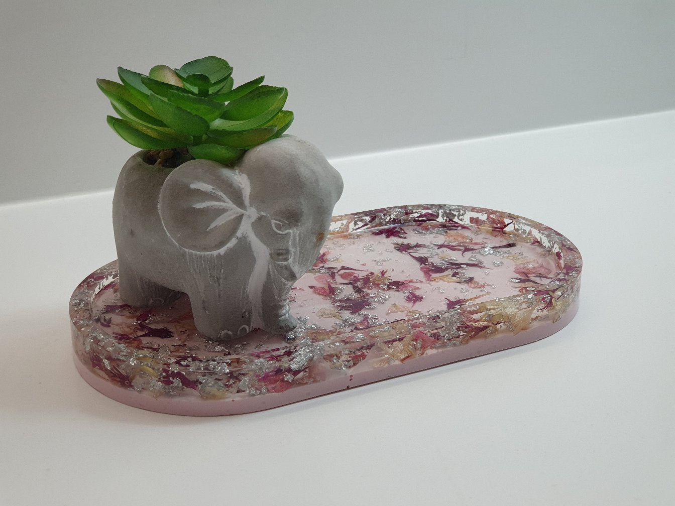 Flowery, Silver & Baby Pink Oval Resin Tray