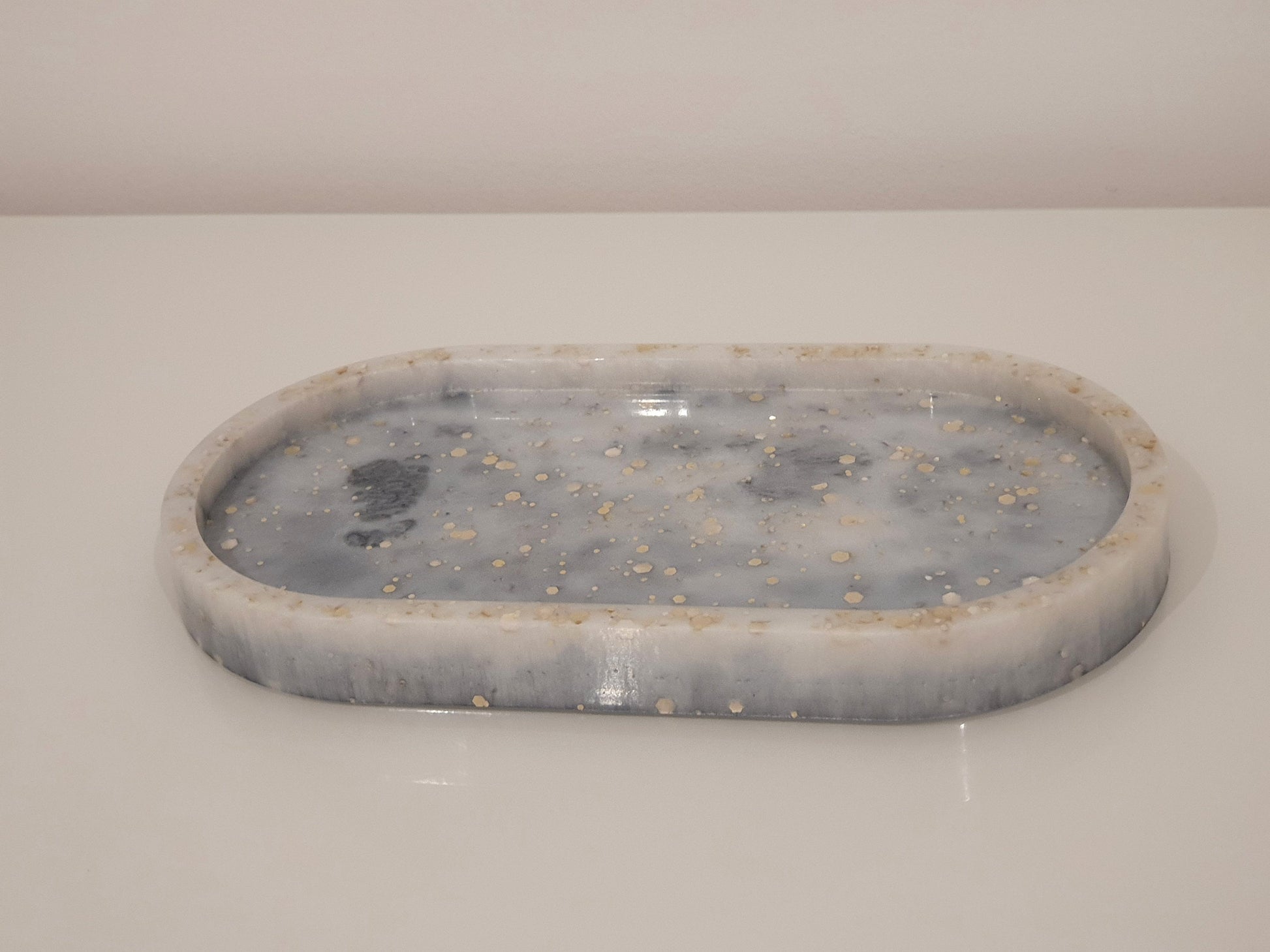 White/Grey Glittery Resin Oval Tray