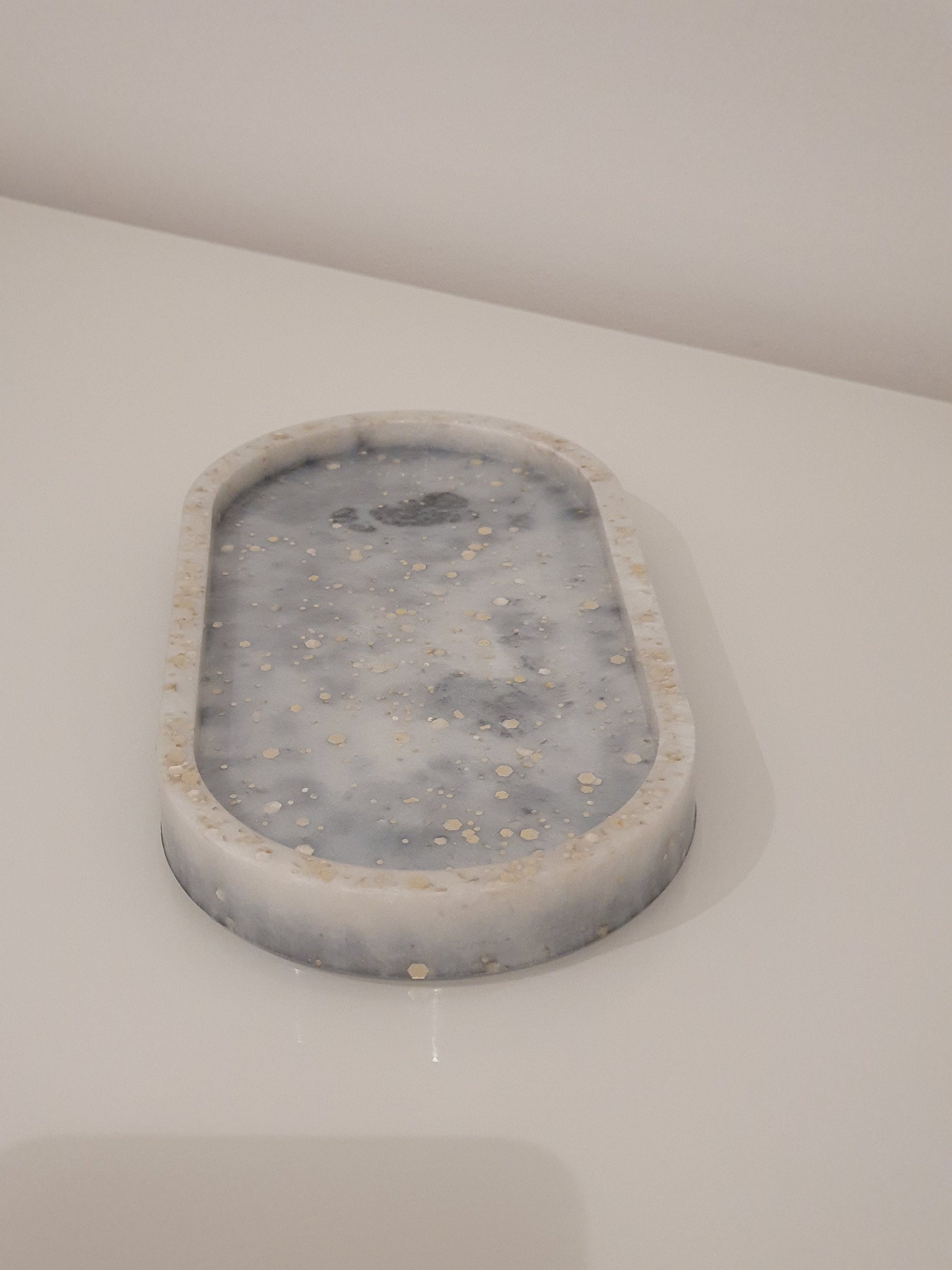 White/Grey Glittery Resin Oval Tray
